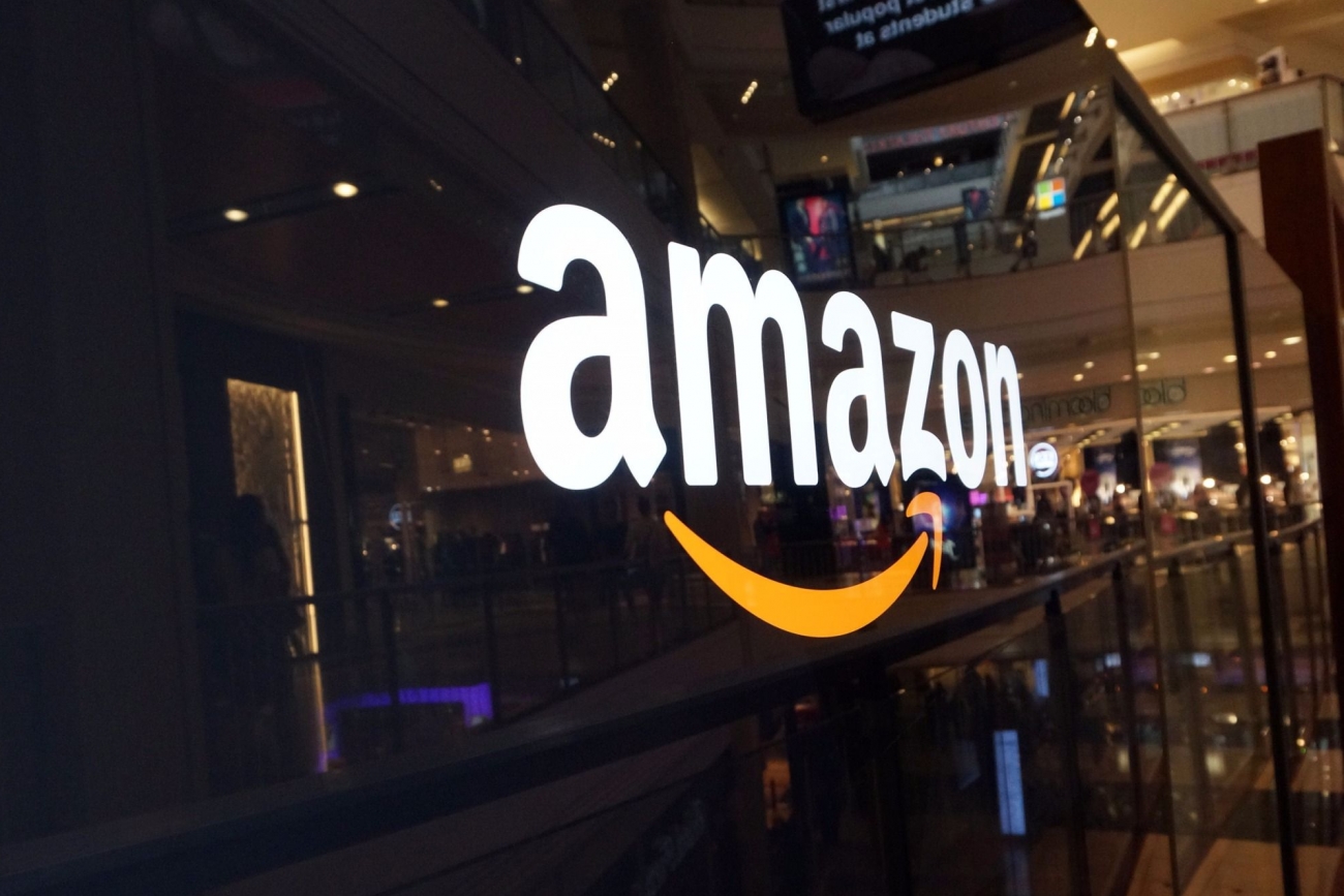 Amazon'un Yeni Teknolojisi: Zeplin Market ve Drone Çıraklar
