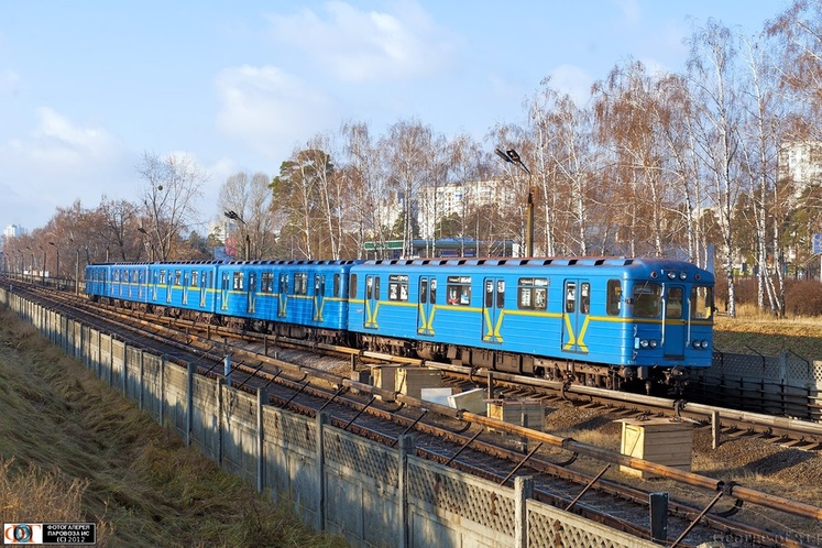 Kiev'de Şiir Okuyana Metro Bedava