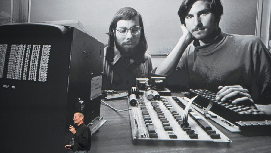Steve Wozniak ve Steve Jobs gençlik yılları ve girişimcilik örnekleri